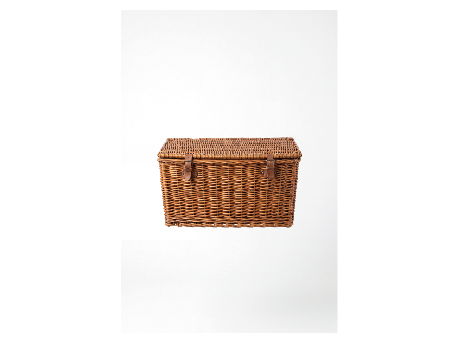 Vintage Wicker Picnic Basket